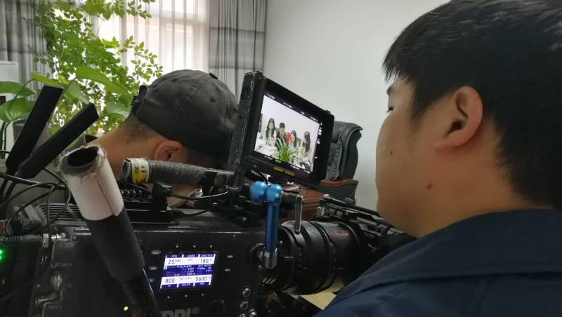 用镜头讲好产品故事！丘北县产品视频拍摄公司让冰冷商品拥有温度与灵魂